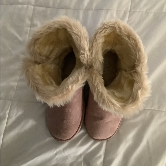 Pink faux fur booties - Picture 2 of 7